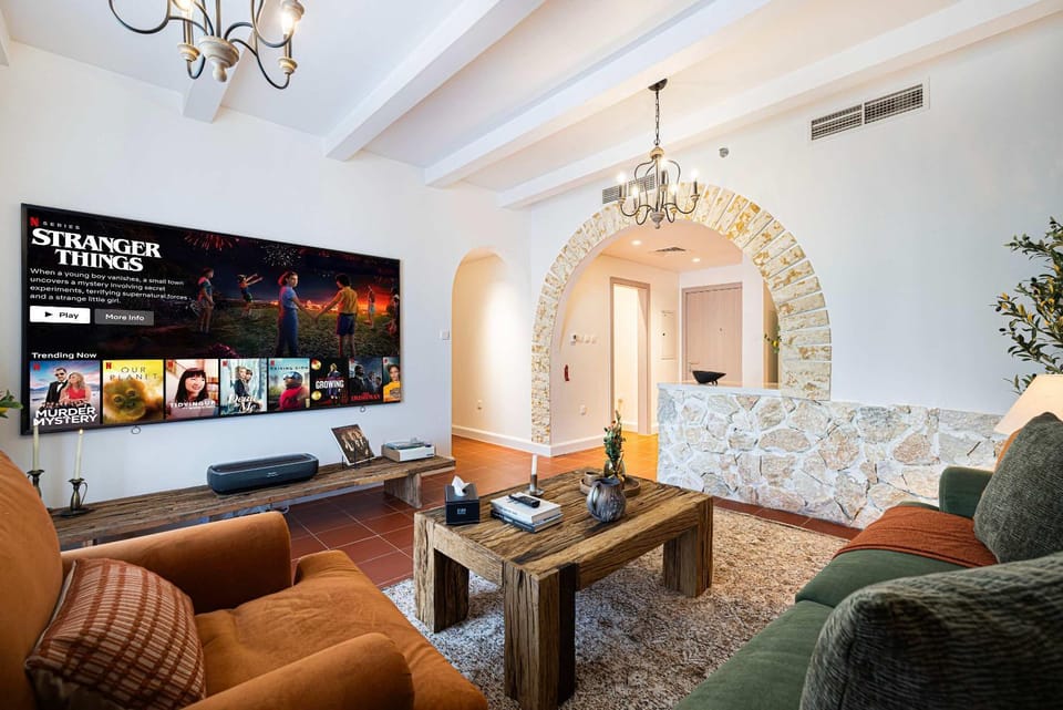 2br-La Casa di Venezia - 120 inch screen Apartment in Abu Dhabi