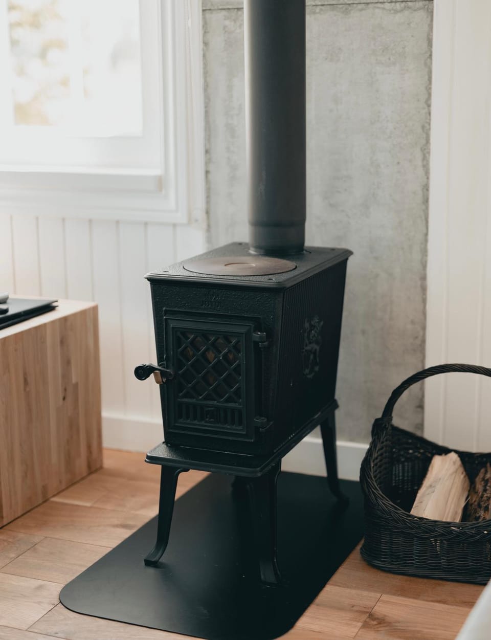 Ragnar Glamp Koknese Forest Bed and Breakfast in Latvia