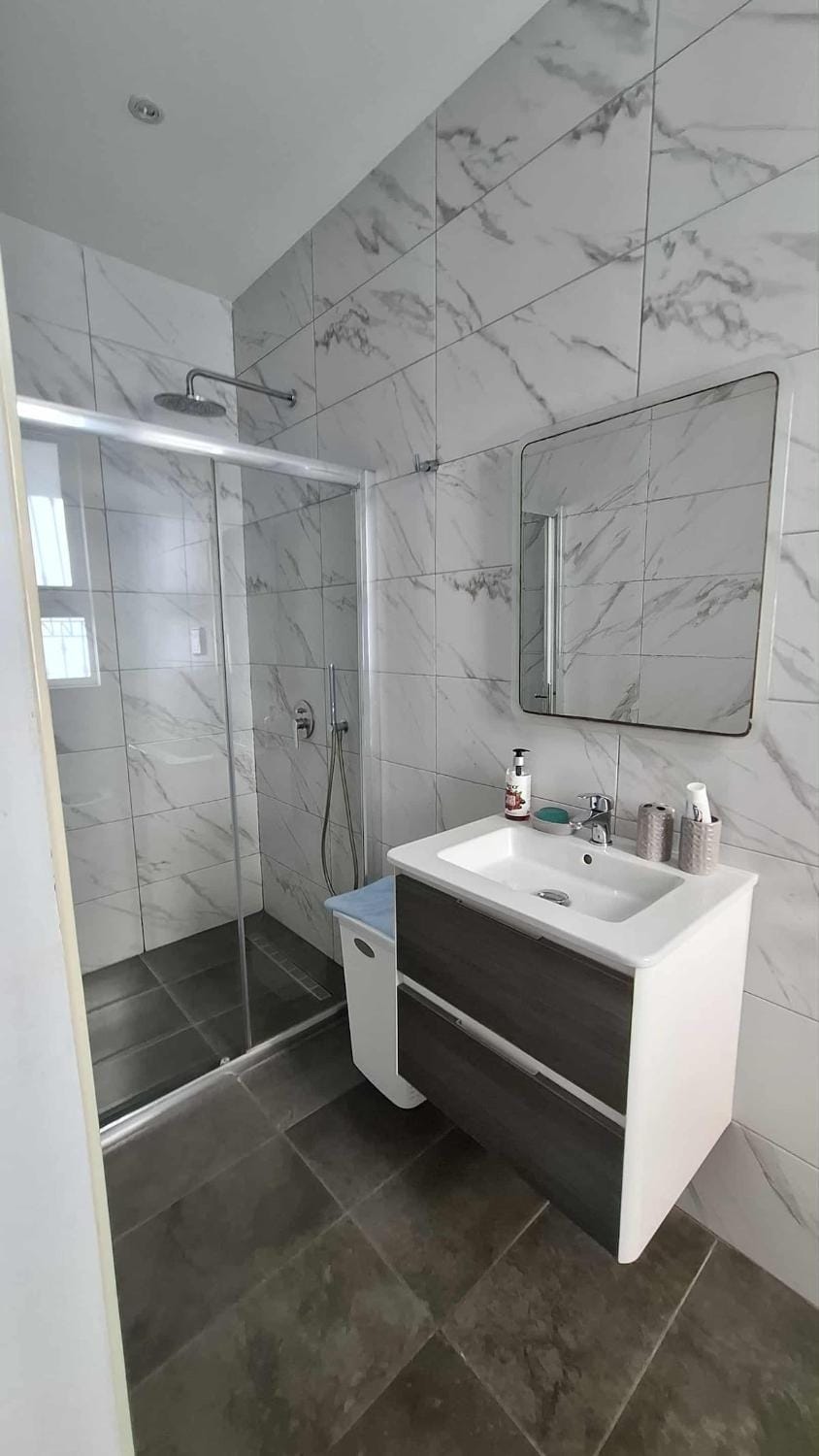 Cosy studio close to Qawra Beach Apartment in Saint Paul's Bay