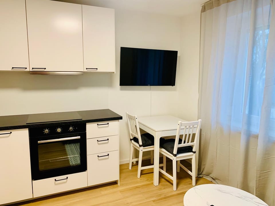 Modernes 1 Zimmer Appartement direkt am Wörthsee Apartment in Bavaria