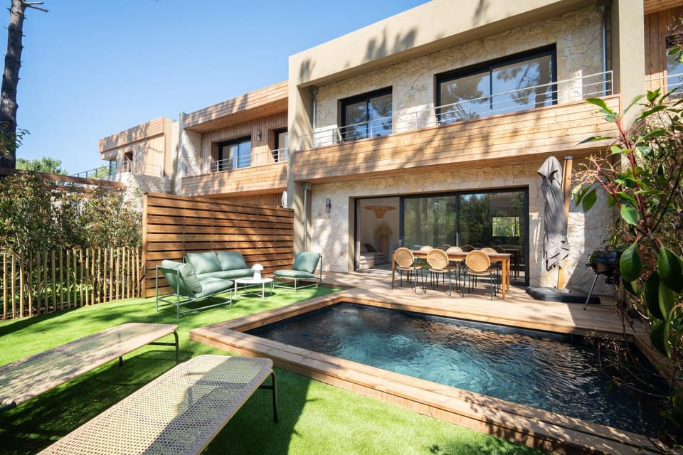 Garden, Swimming pool