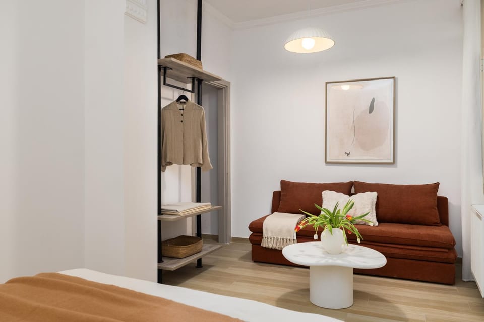 Living room, Decorative detail, Decorative detail, Seating area