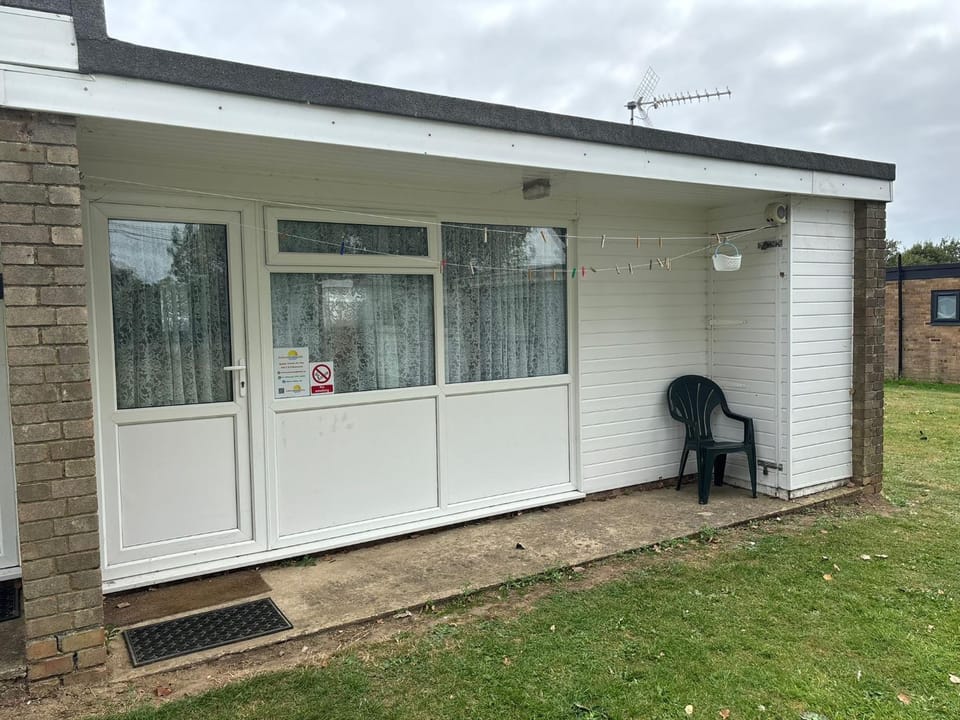 2 Bed Chalet Florida Estate Campground/ 
RV Resort in Hemsby