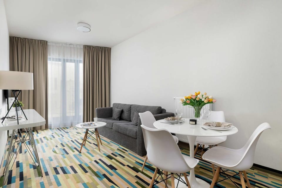 Living room, Seating area, Dining area