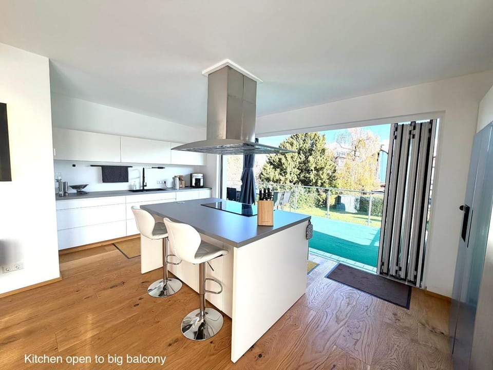 Balcony/Terrace, kitchen