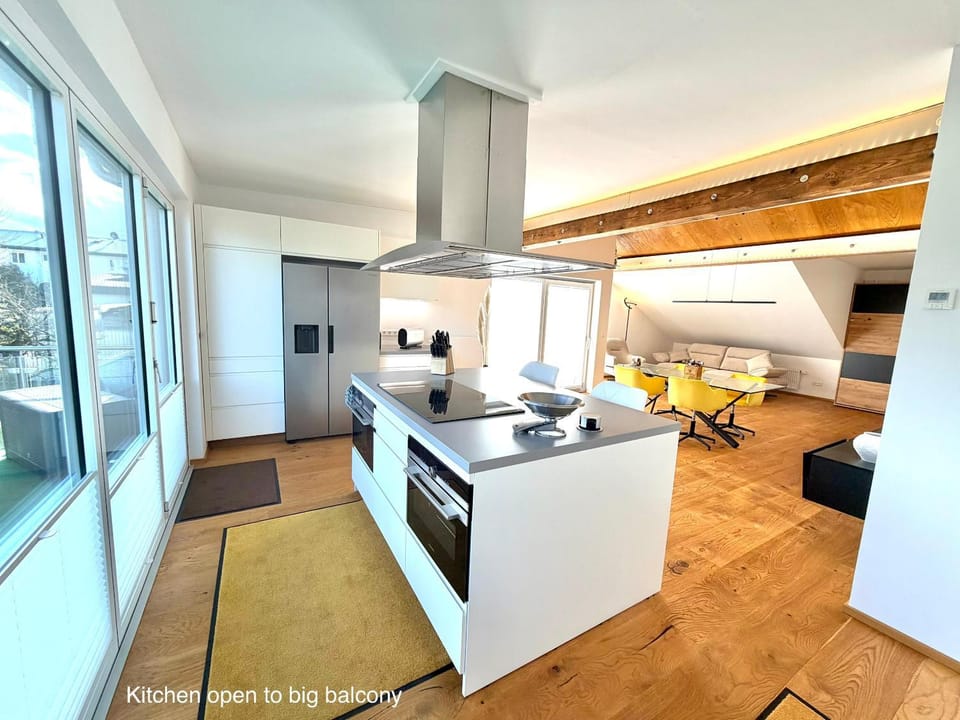 Living room, Food, kitchen