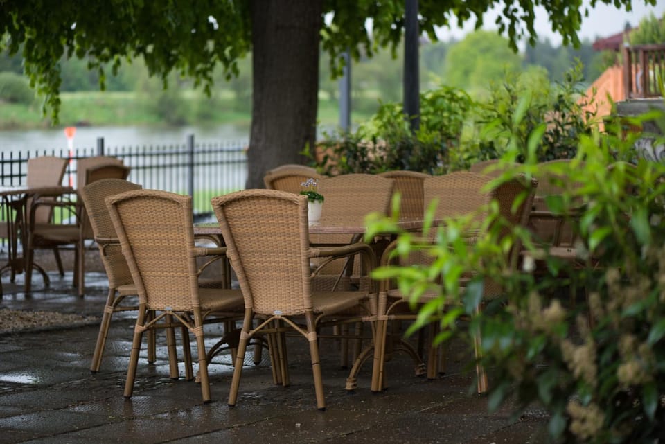 Elbterrasse Wachwitz Hotel in Dresden