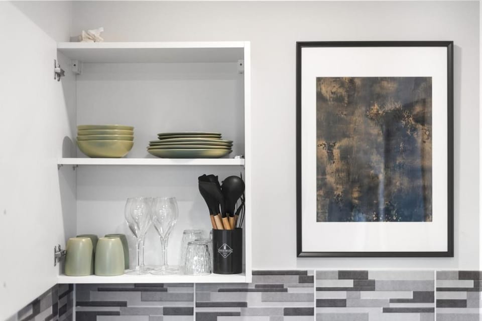 Comfy Room and Parking Fast Access to Central London Apartment in Wembley