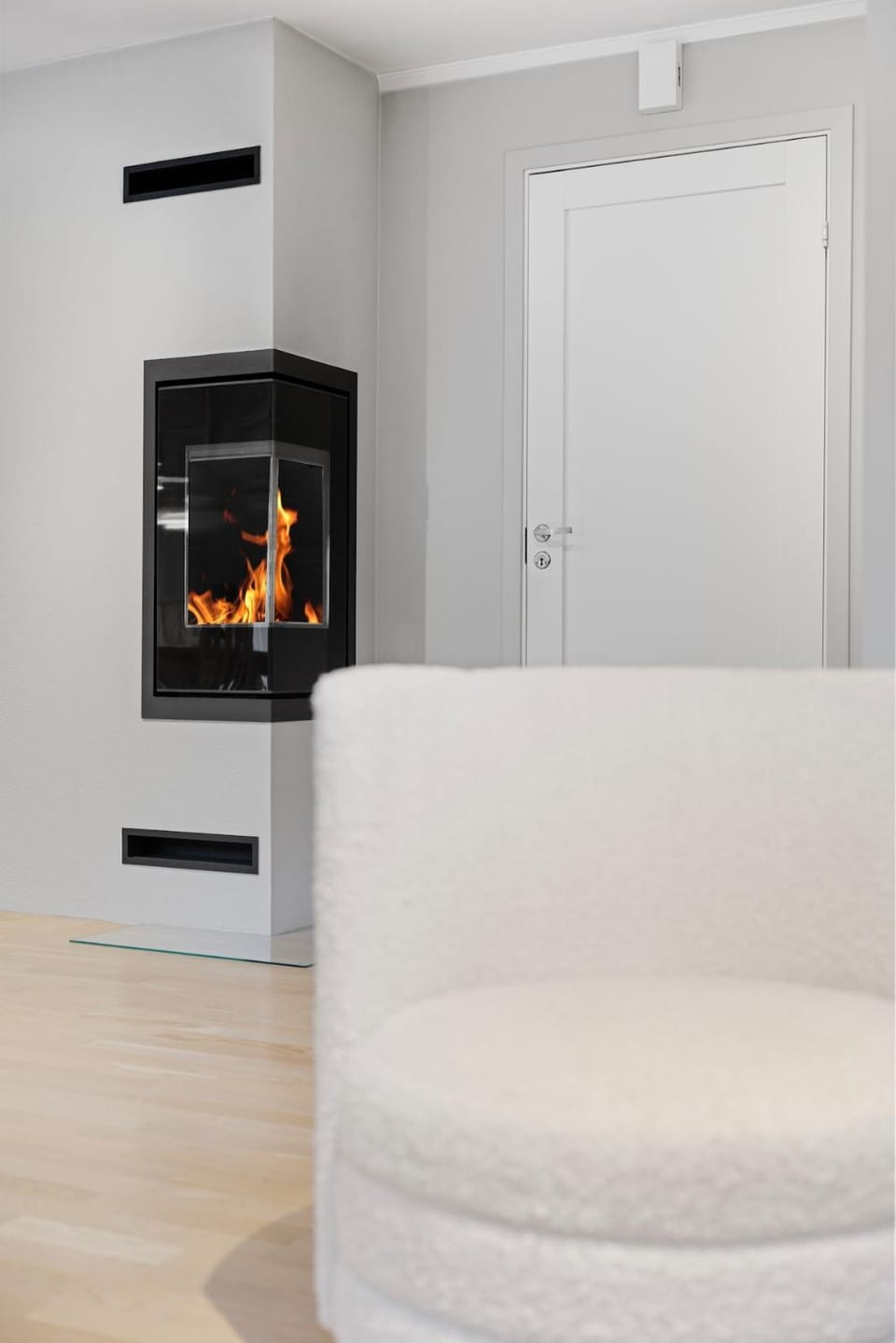 Living room, fireplace