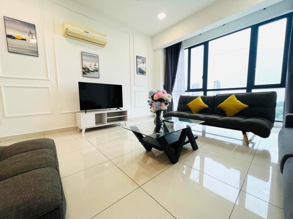 Communal lounge/ TV room, TV and multimedia