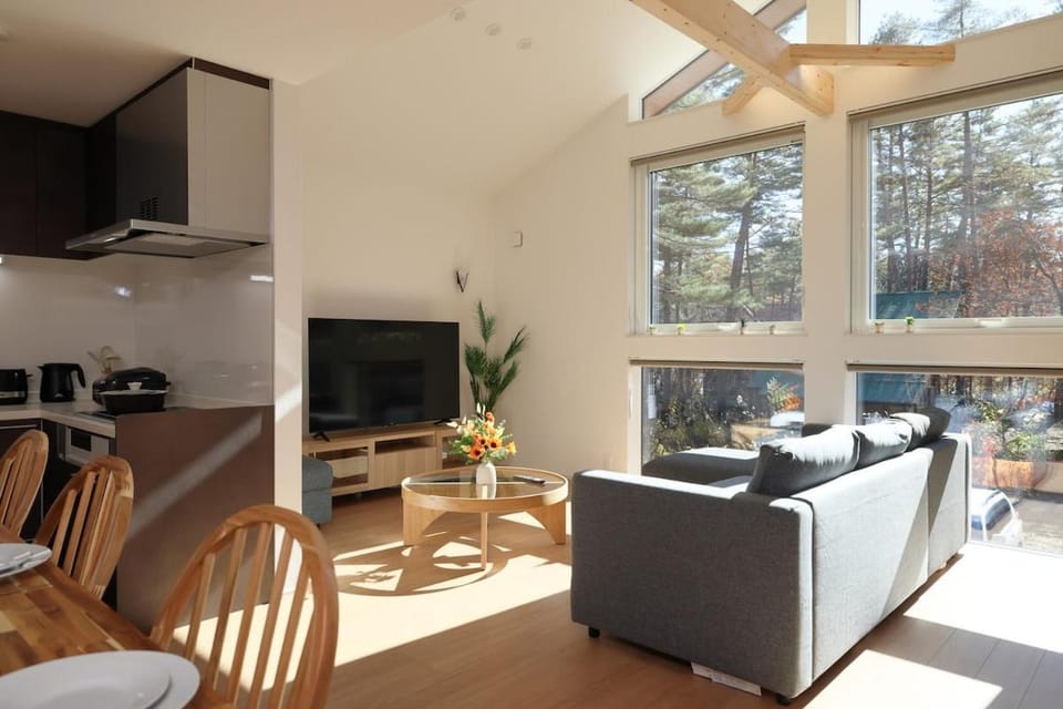 Peak Hakuba 峰白 House in Hakuba