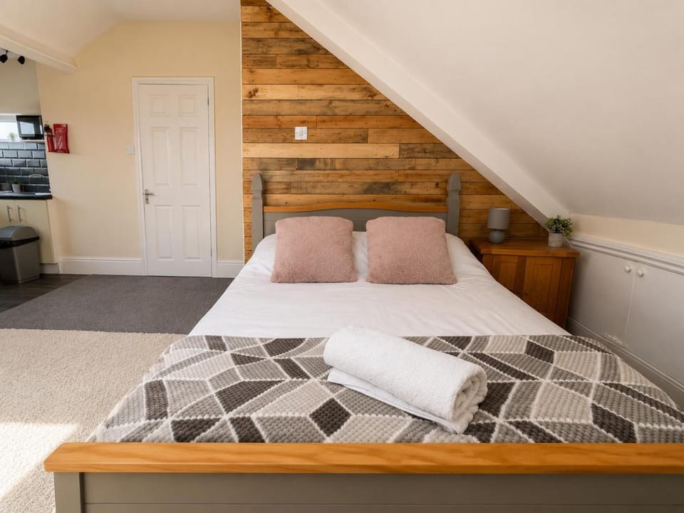 55 Studio 7 - Uplands Apartment in Swansea