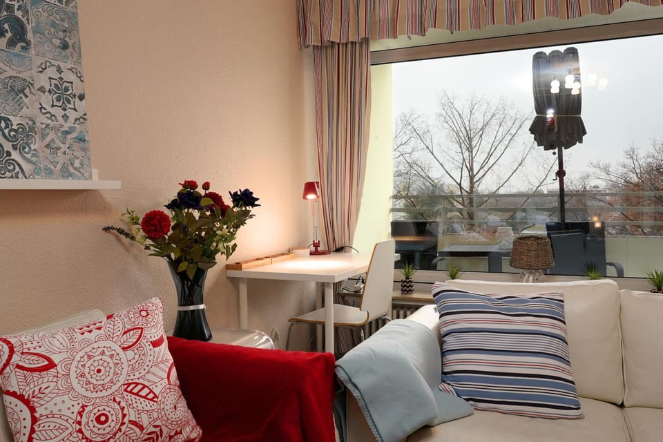 Living room, Business facilities