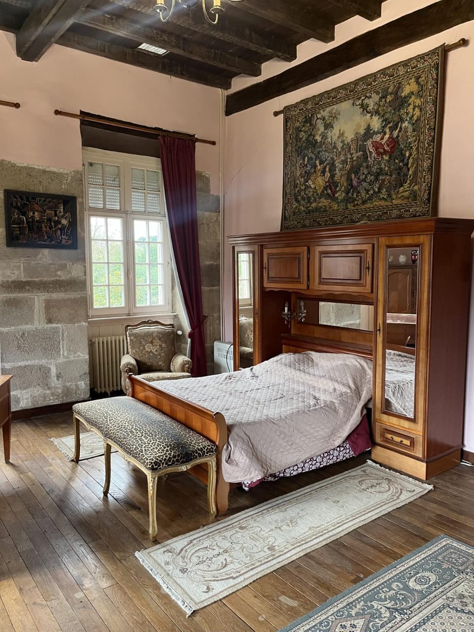 Bed, Bedroom