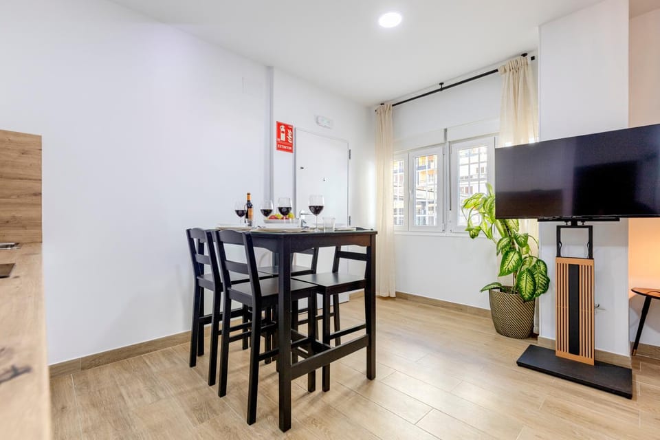 "Espacio Norma 1" con 1 Hab, AC & SmartTV en Las Ventas Apartment in Madrid