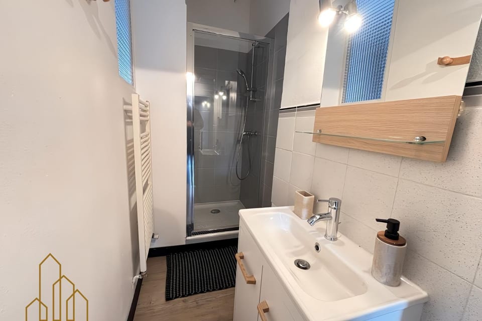Le Dourdein - Chic & Confort Apartment in Auvergne-Rhône-Alpes