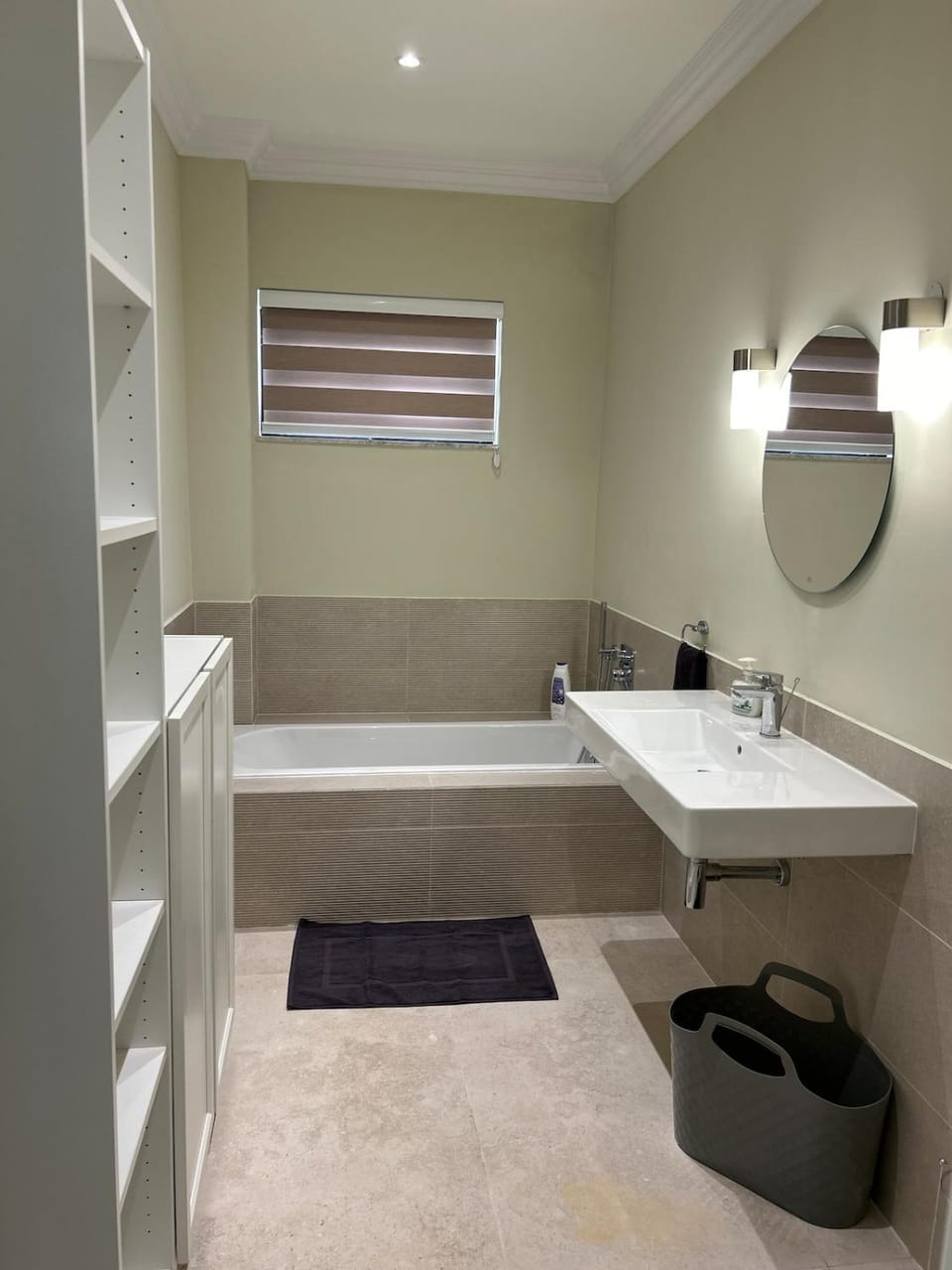 Bathroom, Bath