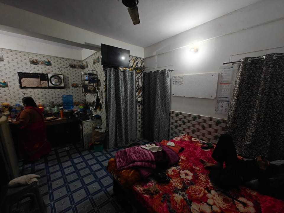 Photo of the whole room