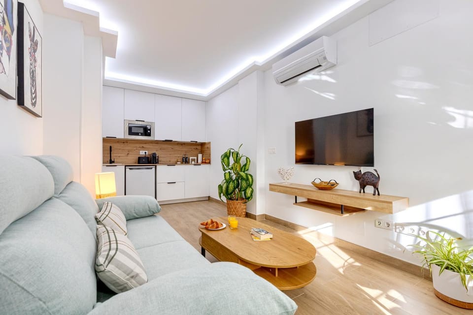 "Espacio Norma 4" 1 hab de Lujo & AC en Las Ventas Apartment in Madrid