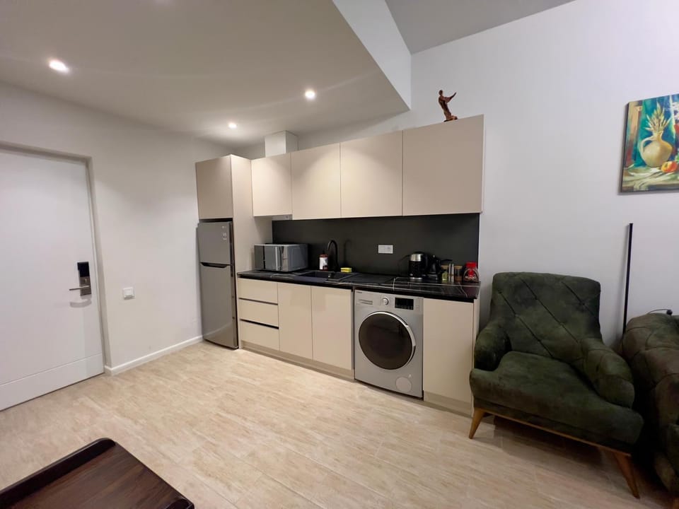 Coffee/tea facilities, Kitchen or kitchenette, washing machine