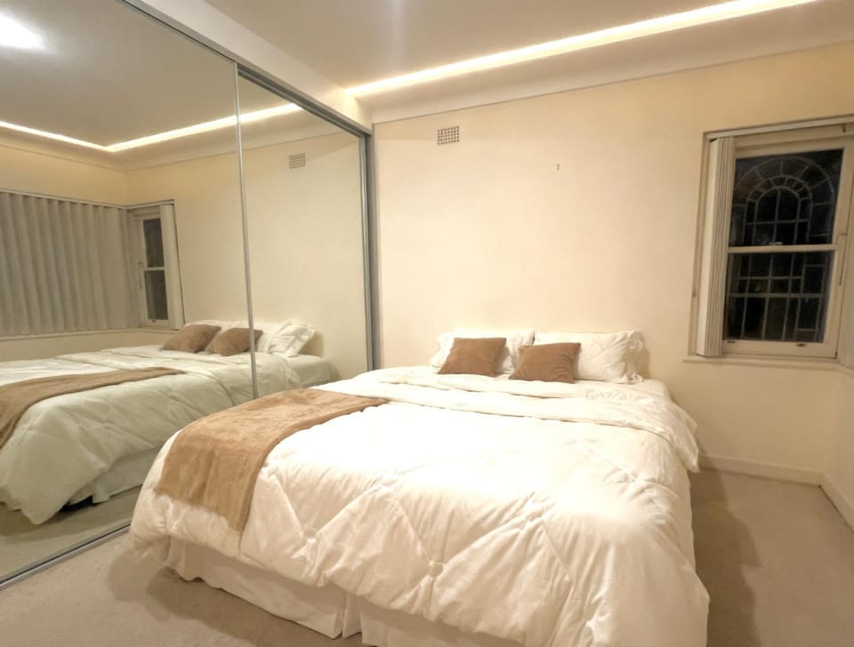Quiet Guest Room in Burwood Vacation rental in Sydney