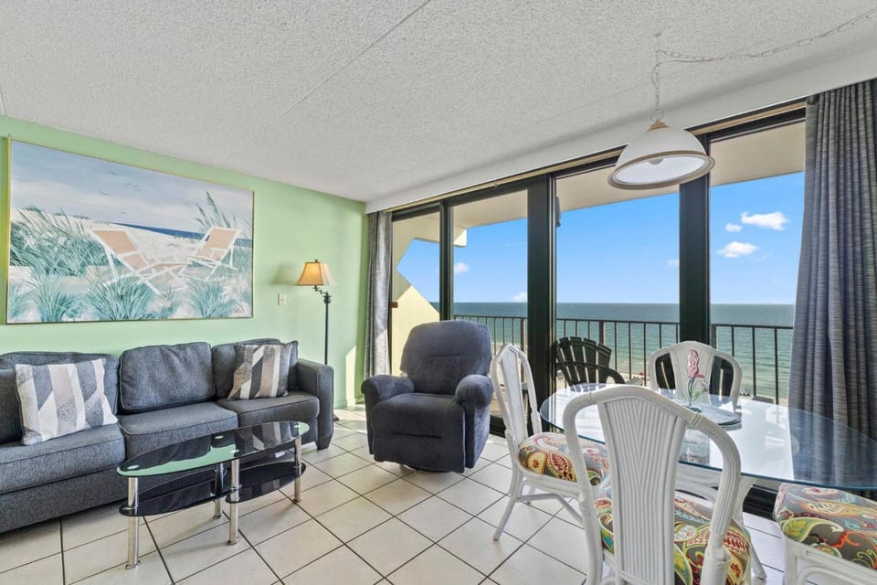 Island Winds East Unit 704 House in West Beach