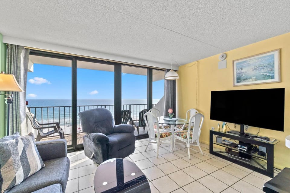 Island Winds East Unit 704 House in West Beach