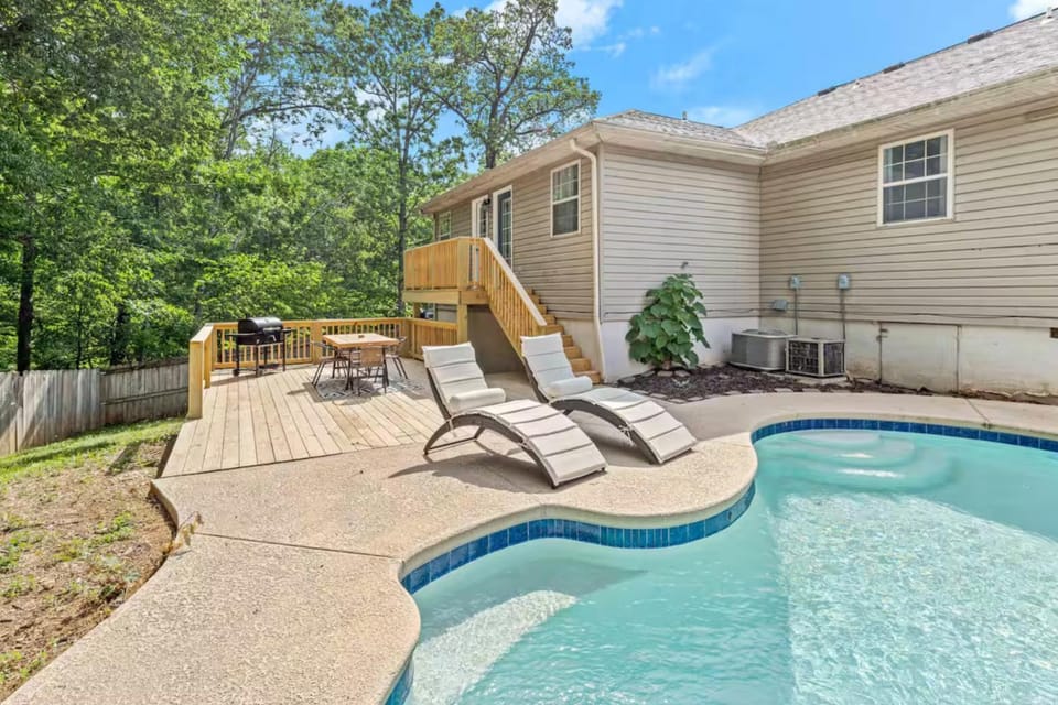 Float & Unwind House in Rogers