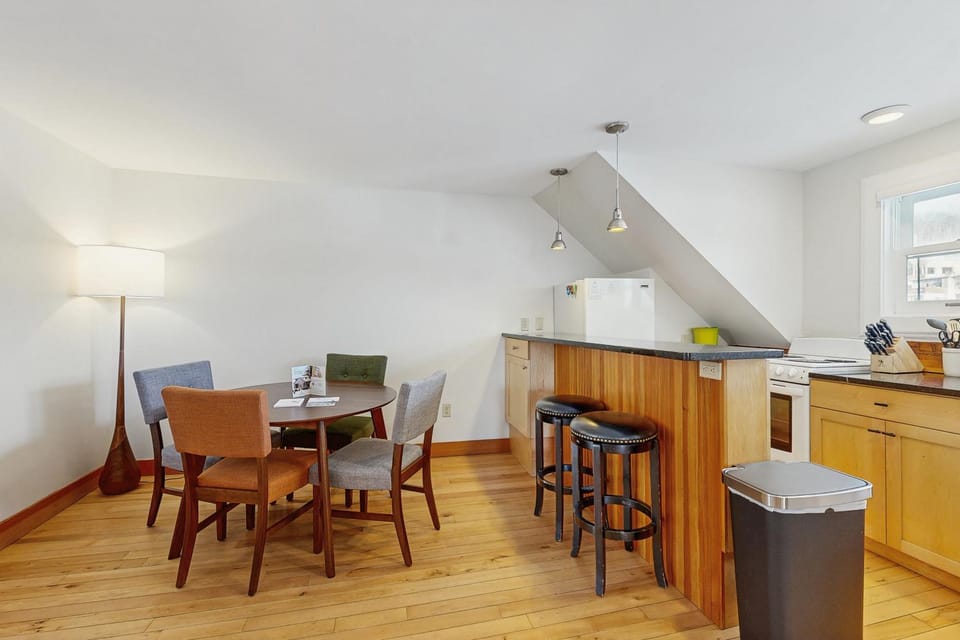 Stowe Mountain Road Retreat Apartment in Stowe