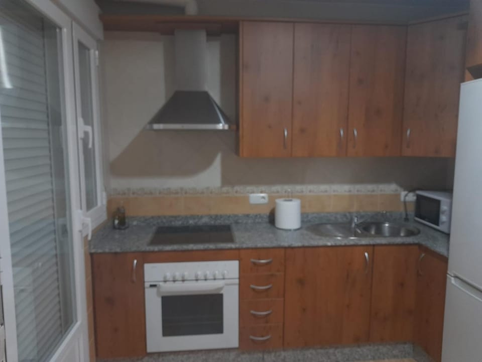 Kitchen or kitchenette, Living room