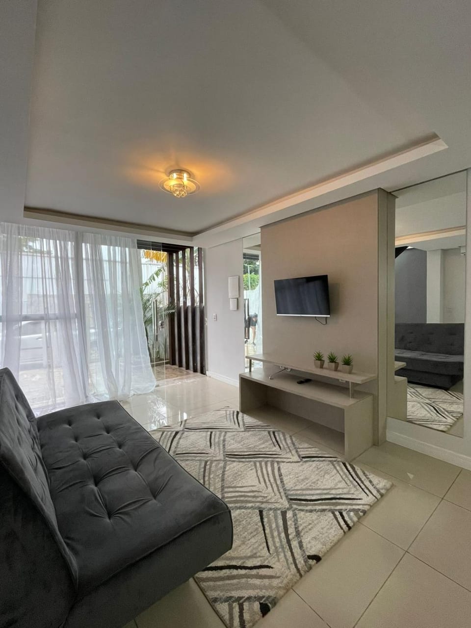 casa moderna com piscina House in Florianopolis