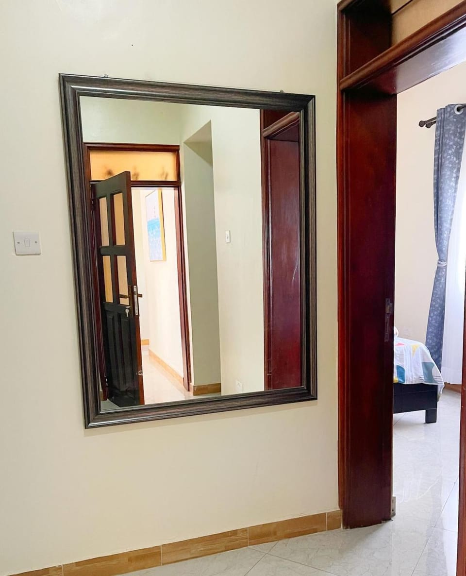 Peaceful Lakeview Home in Entebbe Apartment in Uganda