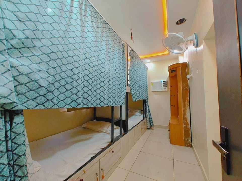 THE GRAND STAY 600 Meters from temple Bed and Breakfast in Varanasi