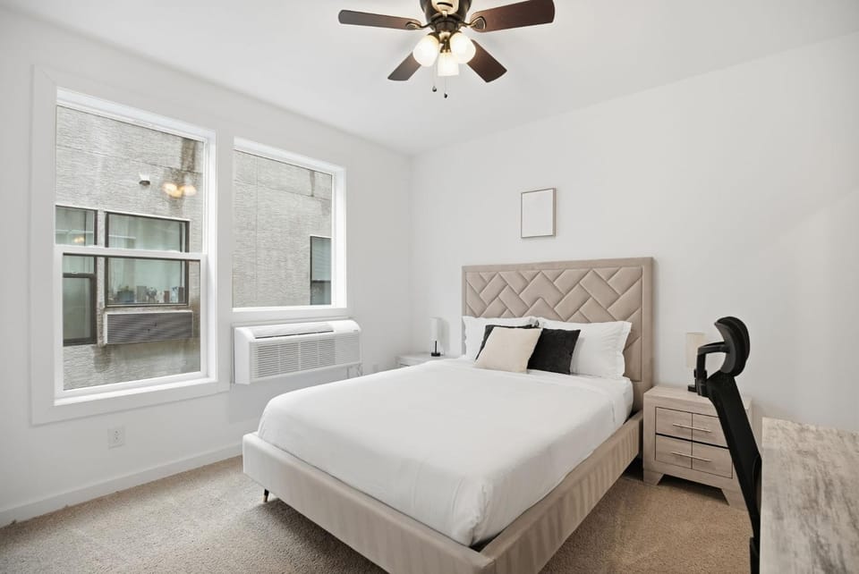 Simple, modern 1BR in Fairmount Square Apartment in Philadelphia