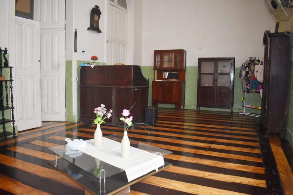 Palacete Carmen Bed and Breakfast in Belém