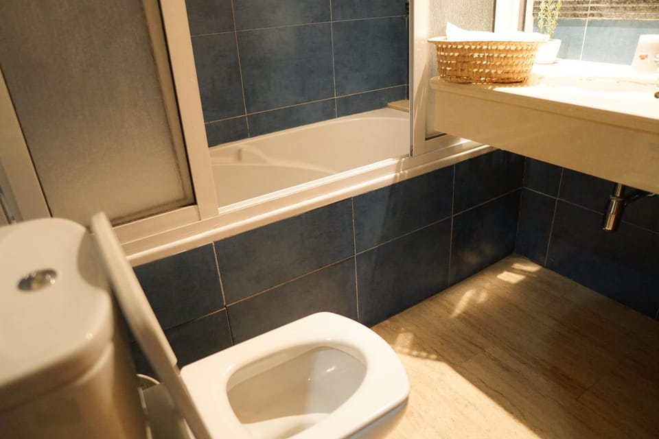 Appartement Confortable avec Salon et Cuisine Américaine Emplacement Idéal près du McDo et de la Plage Apartment in Tangier