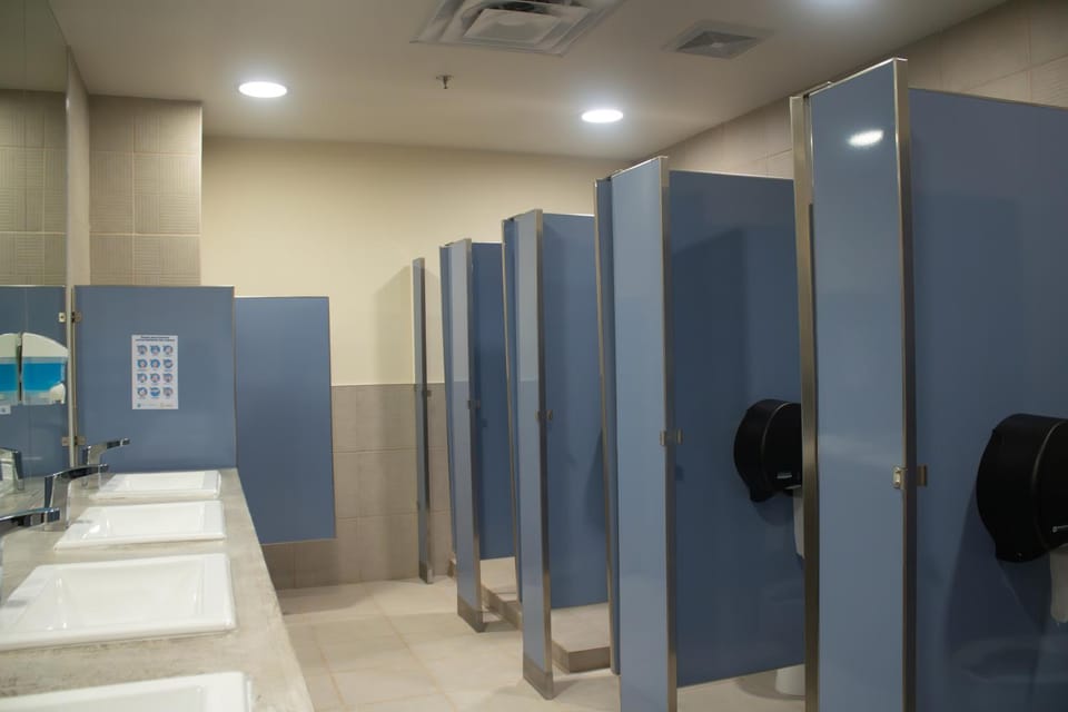 Toilet, Public Bath