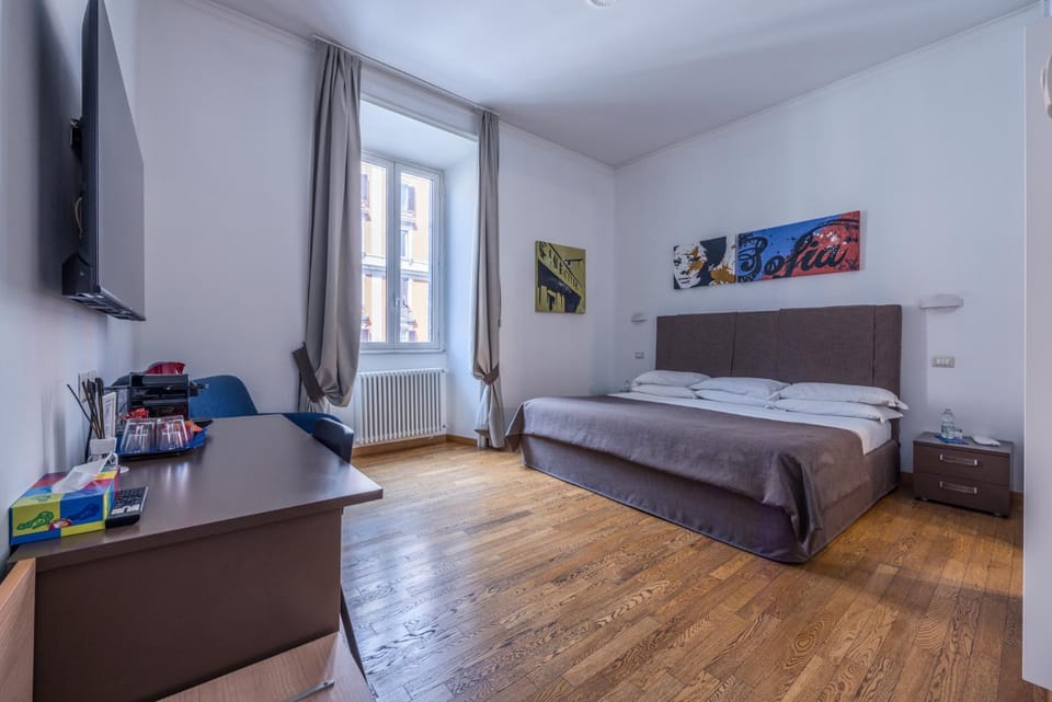 Bed, TV and multimedia, Coffee/tea facilities