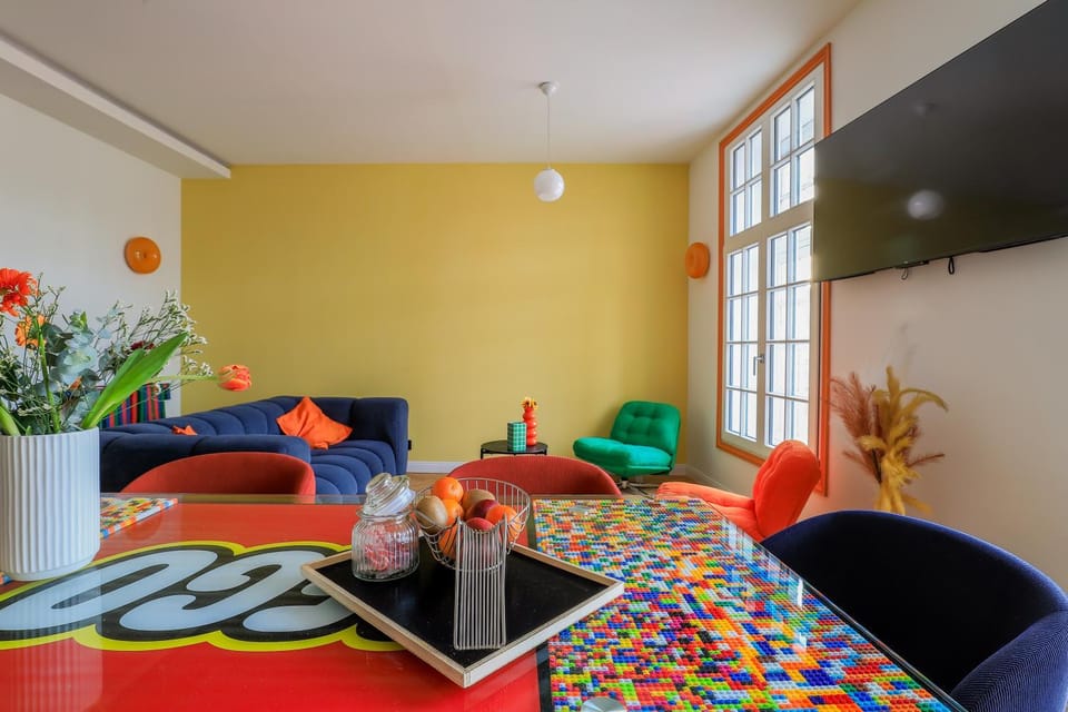 TV and multimedia, Living room, Seating area