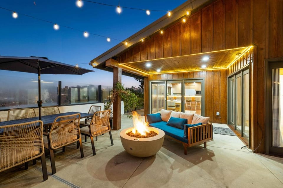 La Jolla Hillside Poolside Paradise House in La Jolla