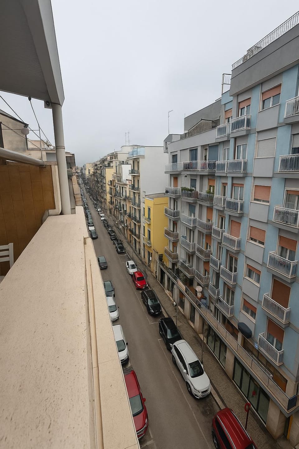 Property building, Day, Neighbourhood, Street view