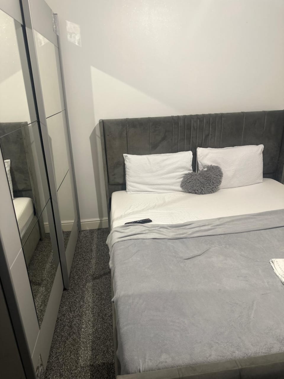 The Cozy Modern Stay Apartment in Newcastle upon Tyne