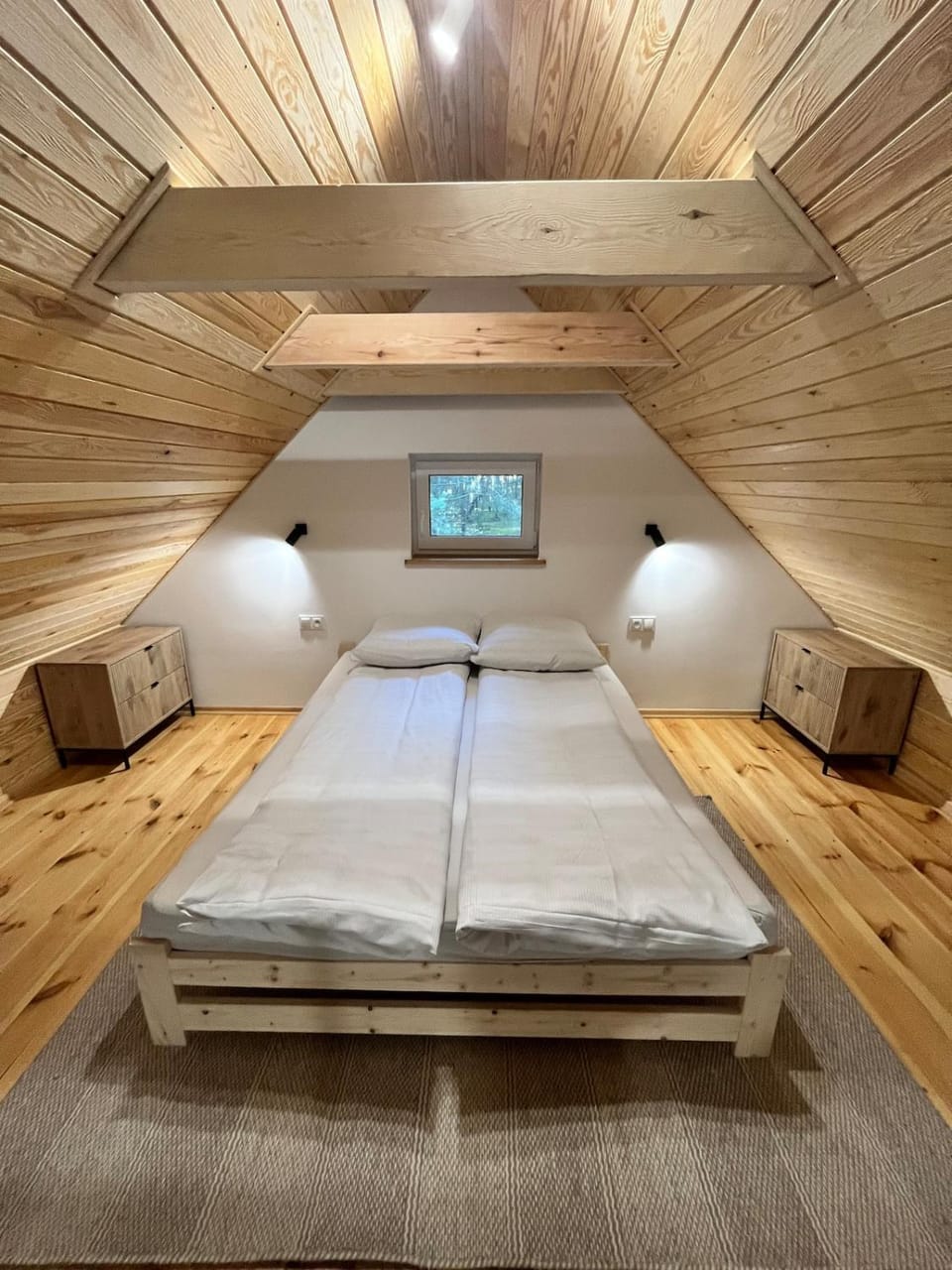 Whispering Woods Cabin Cabin in Lower Silesian Voivodeship