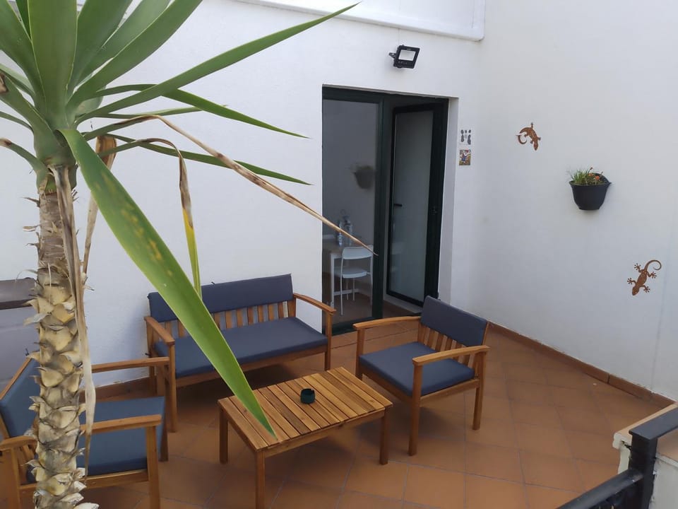 Casa Bella, Your Catalan home between the sea and Barcelona House in Calella