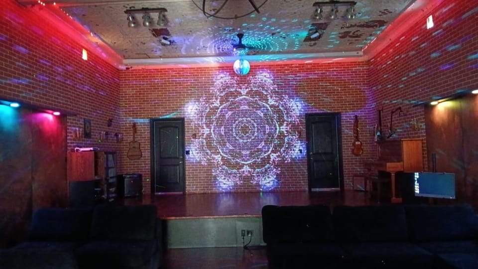Renovated Church Hamilton! Evening & Daytime Event Rental! House in Hamilton