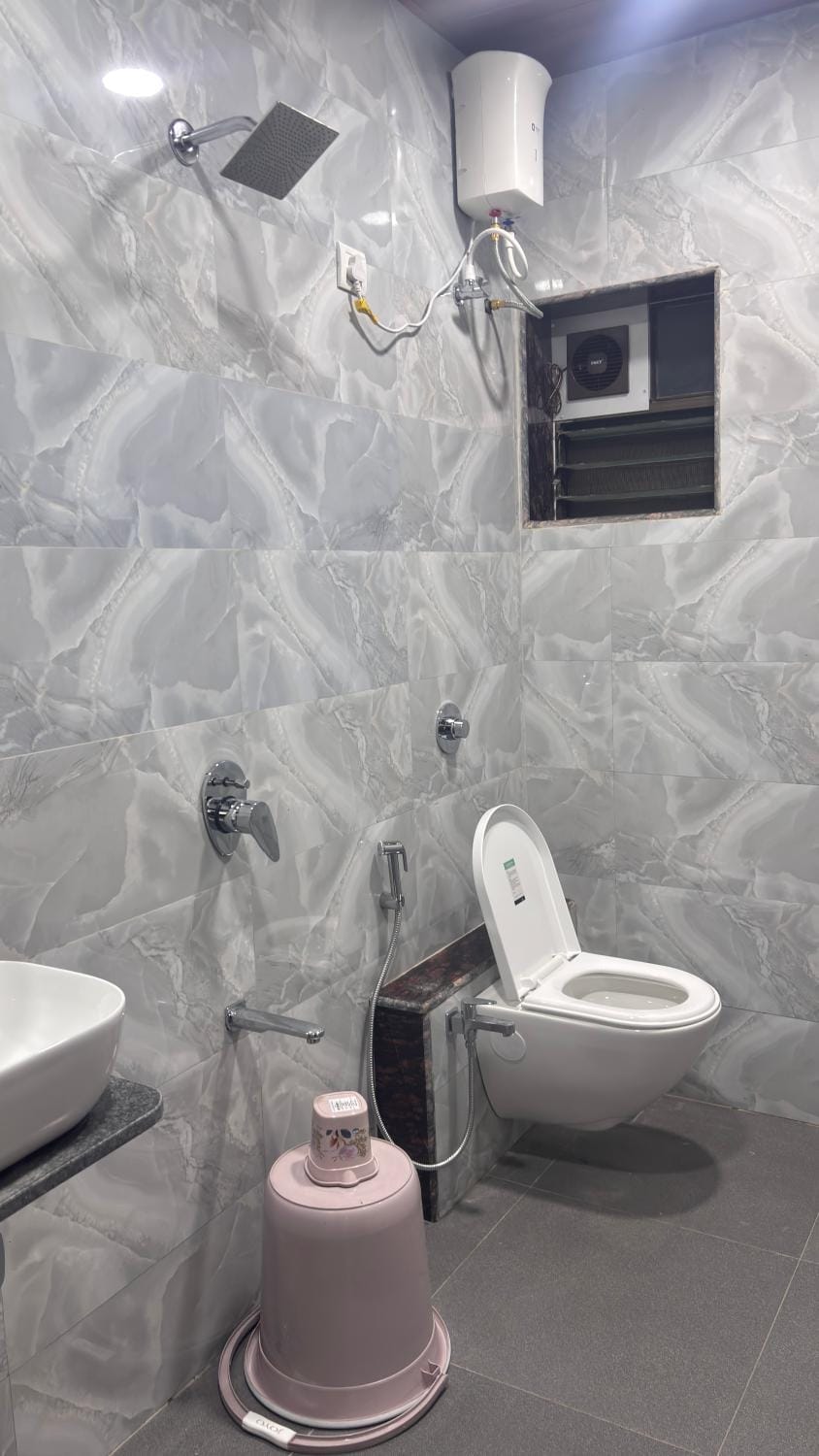 Toilet, Bathroom