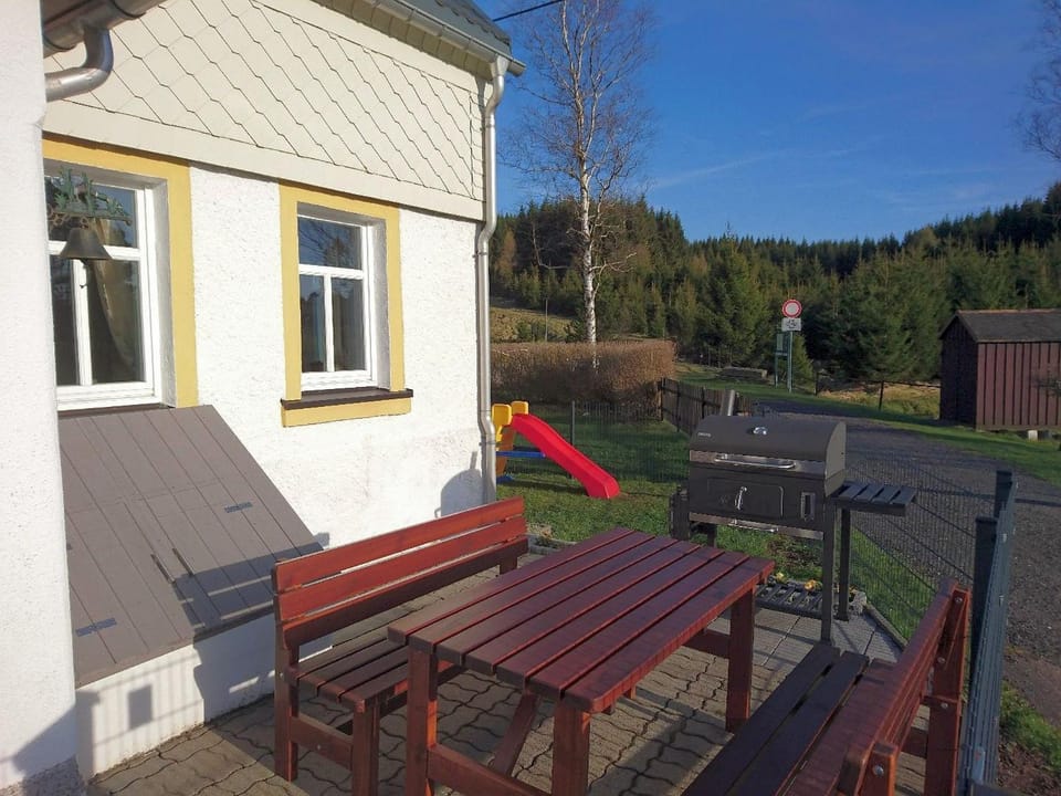 BBQ facilities, Garden, Balcony/Terrace