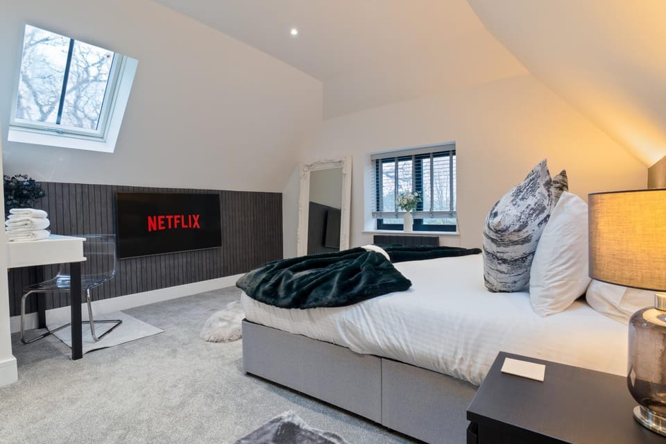 Communal lounge/ TV room, Bed, TV and multimedia, Photo of the whole room, Evening entertainment, Bedroom, towels