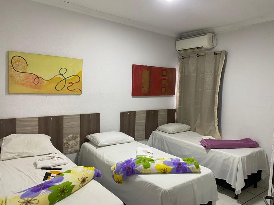 Bed, Bedroom, air conditioner