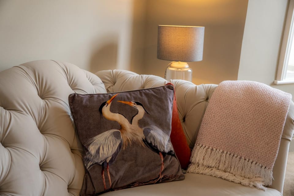 Living room, Decorative detail
